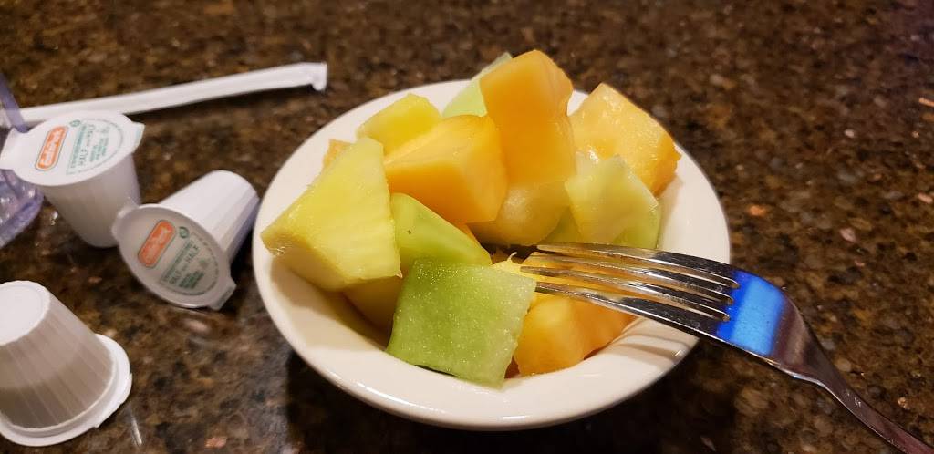 Eatn Park | restaurant | 995 E Pittsburgh St, Greensburg, PA 15601, USA | 7248372759 OR +1 724-837-2759