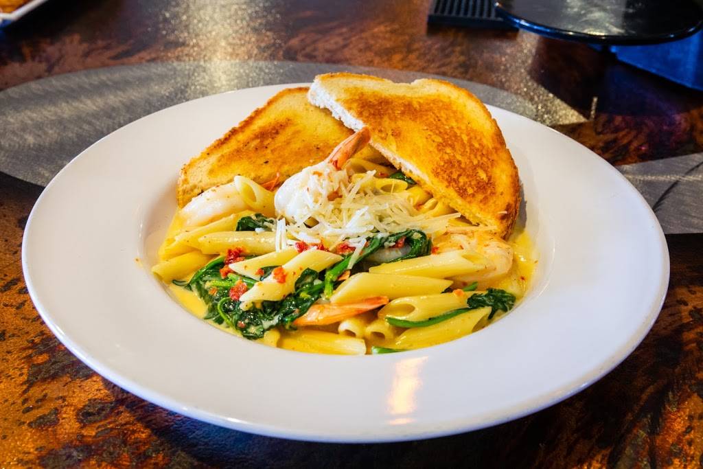 Creekside Clubhouse & Grill | restaurant | 530 Cotton Ranch Dr, Gypsum, CO 81637, USA | 9705245160 OR +1 970-524-5160