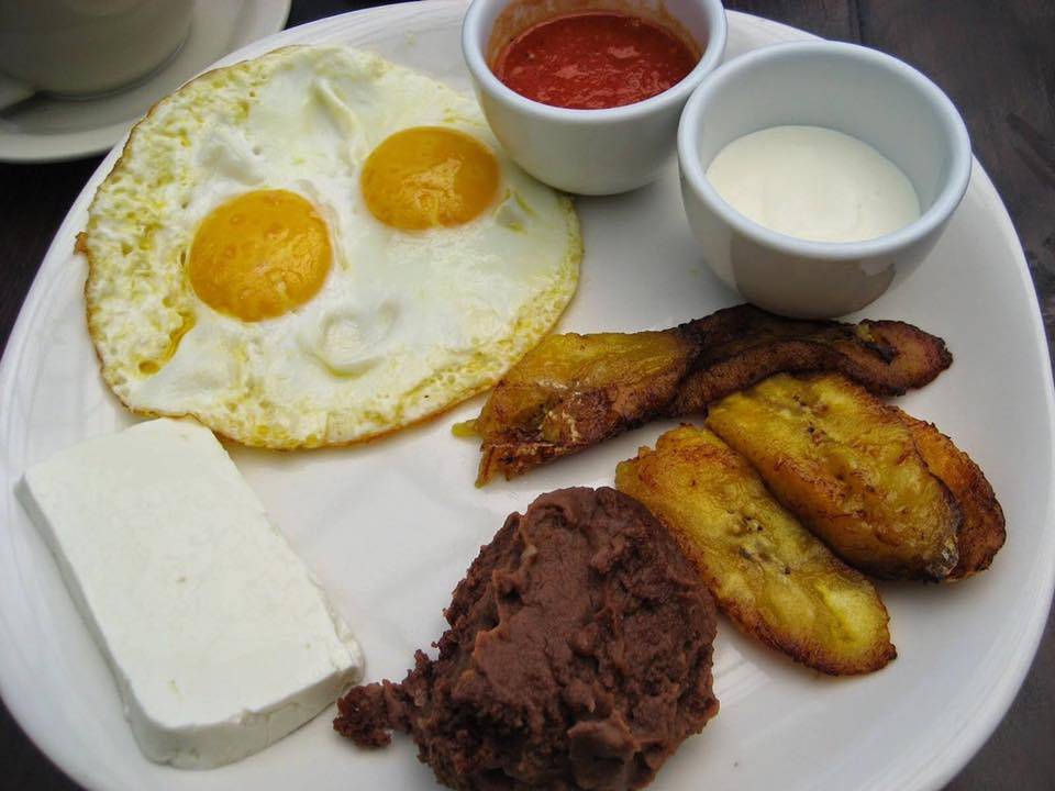 La Sureñita Restaurant | restaurant | 207 E 2nd St, Irving, TX 75060, USA | 4696238384 OR +1 469-623-8384