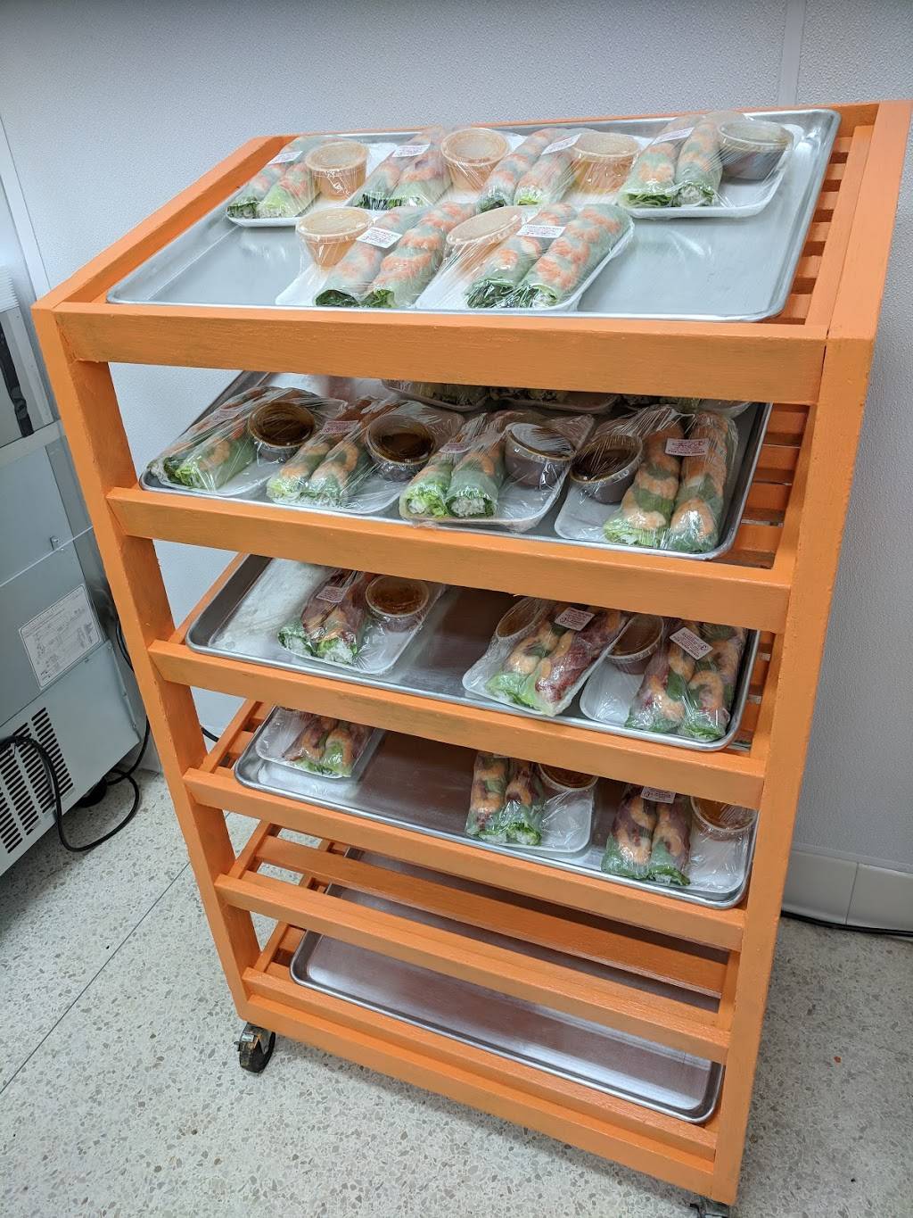 SF Vietnamese Sandwiches | restaurant | 5820 S Land Park Dr, Sacramento, CA 95822, USA | 9165386519 OR +1 916-538-6519