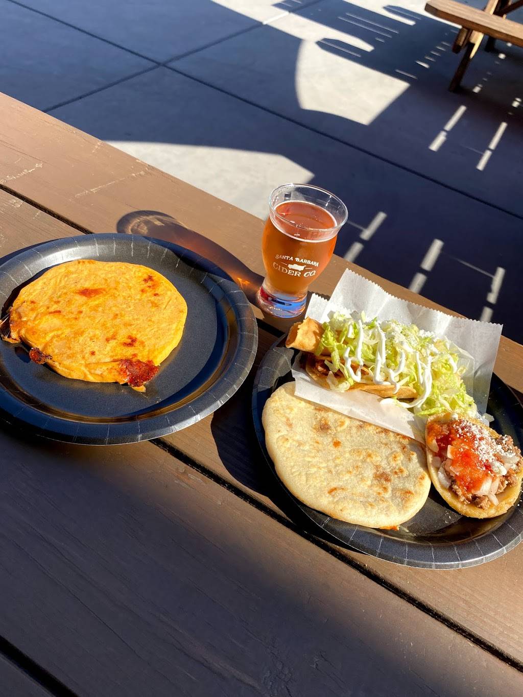 Elubias Kitchen | restaurant | 325 Rutherford St Suite D, Goleta, CA 93117, USA | 8053642177 OR +1 805-364-2177