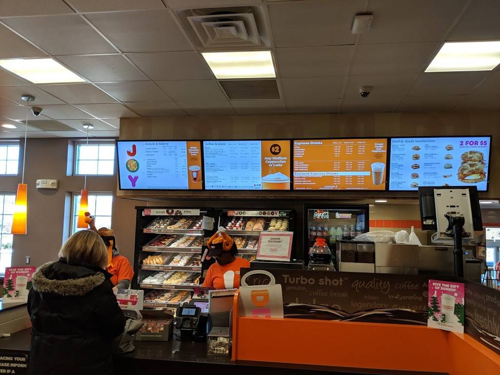 Dunkin | bakery | 444 Hartford Turnpike, Vernon, CT 06066, USA | 8604547136 OR +1 860-454-7136