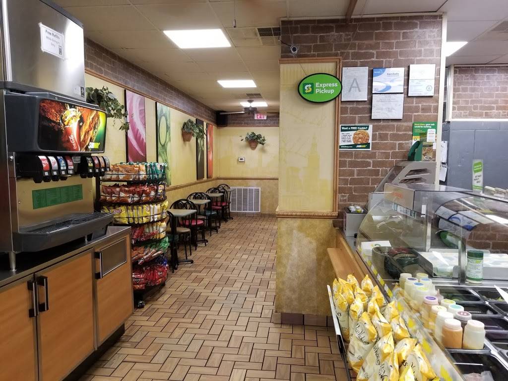 Subway | restaurant | 568 Goodman Rd E, Southaven, MS 38671, USA | 6623493660 OR +1 662-349-3660