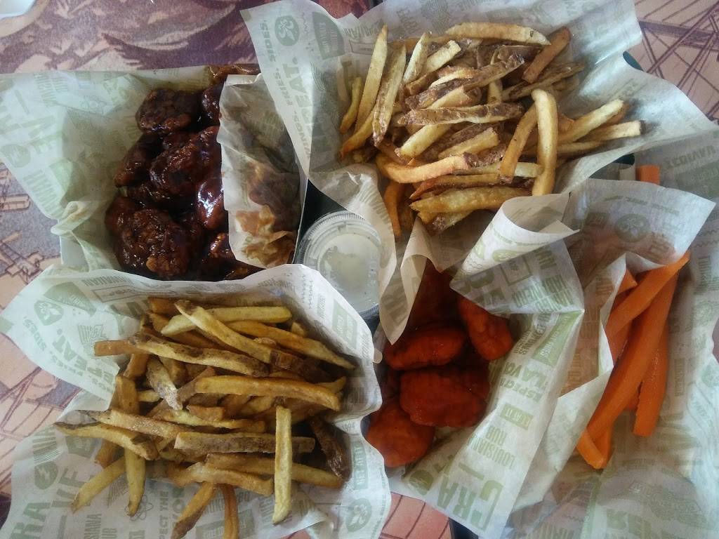 Wingstop | restaurant | 5859 S Kedzie Ave, Chicago, IL 60629, USA | 7734989140 OR +1 773-498-9140