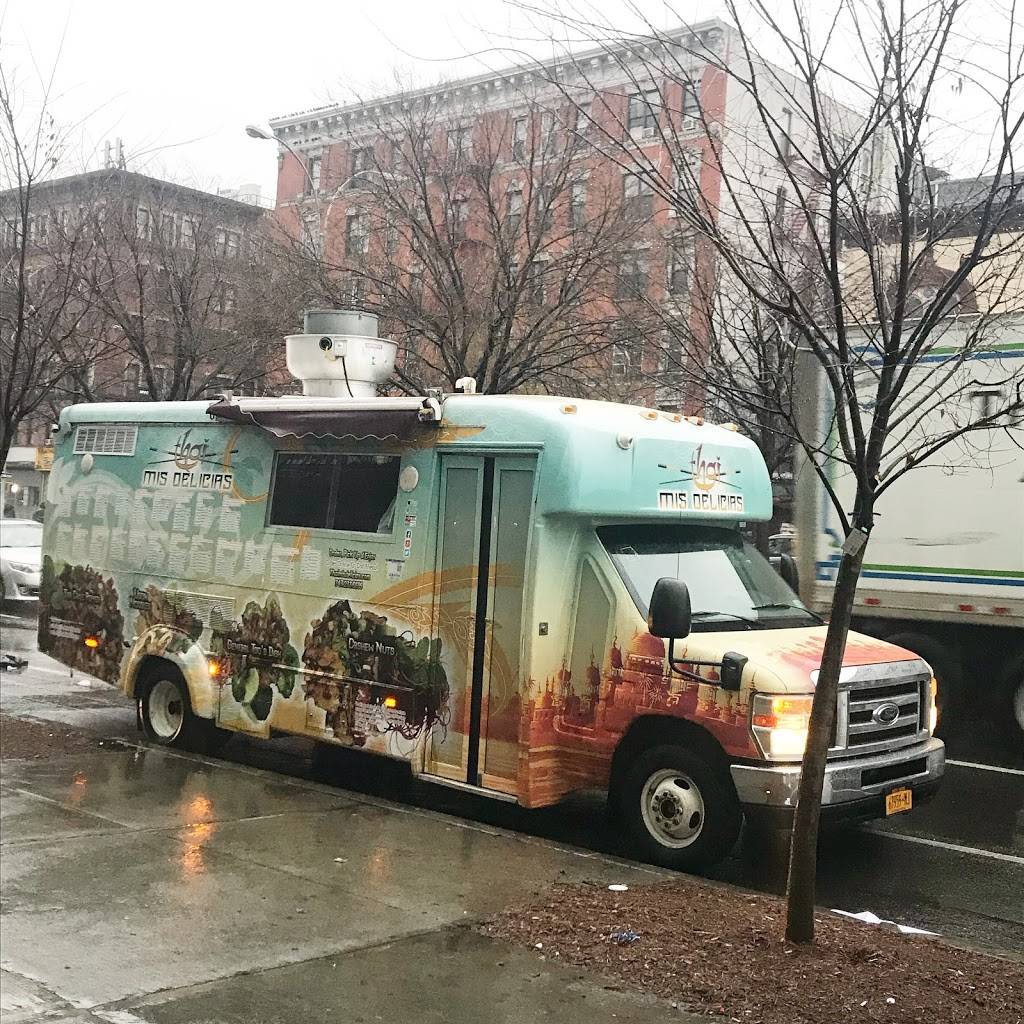 Thai Mis Delicias #2 | restaurant | 110 5th Ave, New York, NY 10010, USA | 3472336599 OR +1 347-233-6599