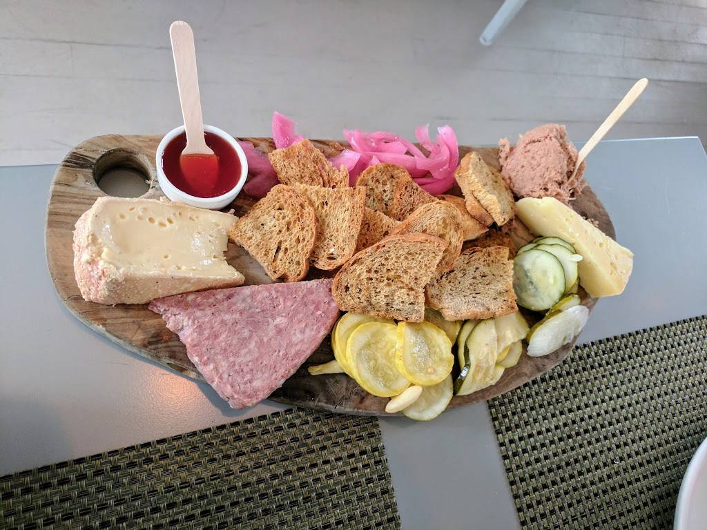 Cotton & Rye | restaurant | 1801 Habersham St, Savannah, GA 31401, USA | 9127776286 OR +1 912-777-6286