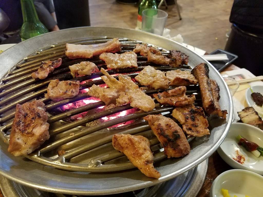 Brothers Korean BBQ | restaurant | 12218 E Centralia St, Lakewood, CA 90715, USA | 5629241717 OR +1 562-924-1717