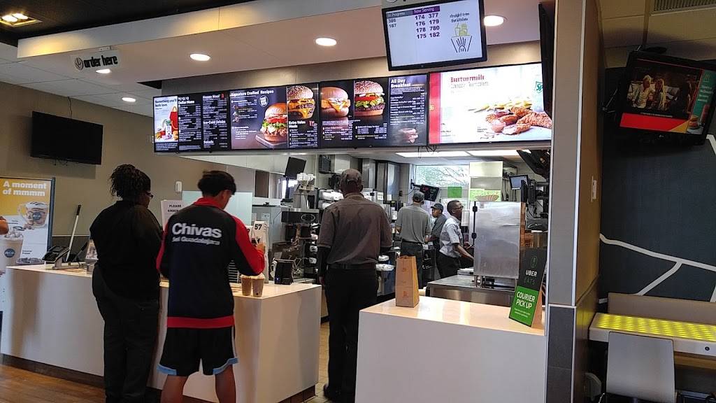 McDonalds | cafe | 8435 S Hampton Rd, Dallas, TX 75232, USA | 9727096363 OR +1 972-709-6363