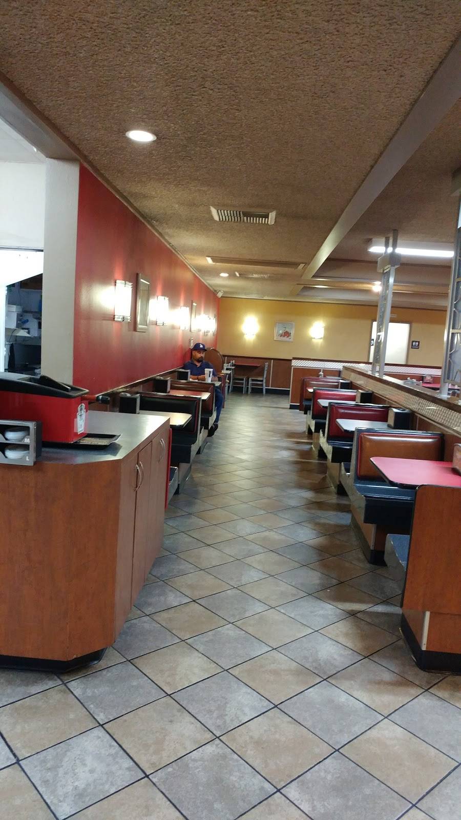 Carls Jr. | restaurant | 19305 Victory Blvd, Reseda, CA 91335, USA | 8188819635 OR +1 818-881-9635