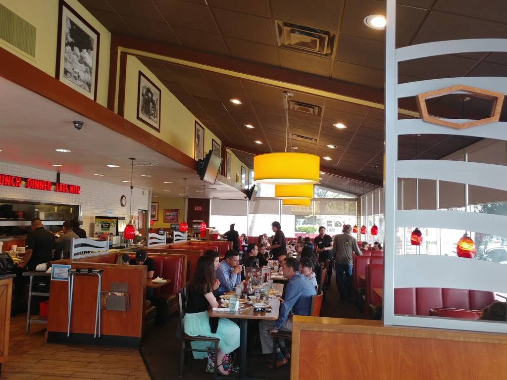 Dennys | restaurant | 2148 E Harbor Blvd, Ventura, CA 93001, USA | 8056433414 OR +1 805-643-3414