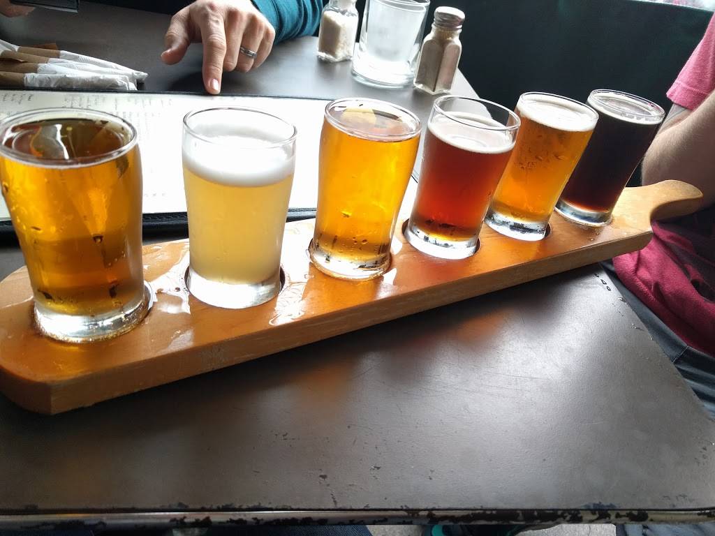 Mudhook Brewing Company | restaurant | 34 N Cherry Ln, York, PA 17401, USA | 7177473605 OR +1 717-747-3605