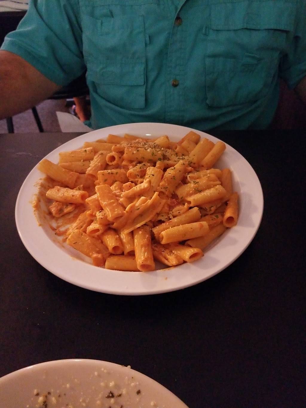 Bella Cucina Italian Family Restaurant | restaurant | 1507 Sun City Center Plaza, Sun City Center, FL 33573, USA | 8136347521 OR +1 813-634-7521