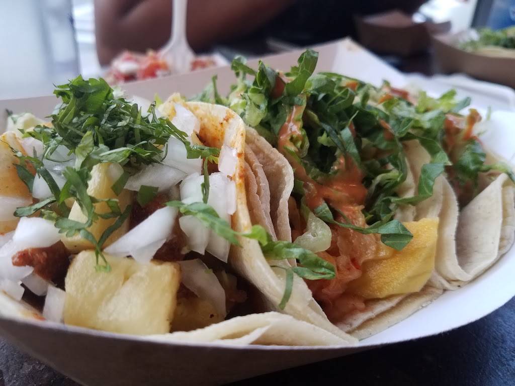 Oaxaca Taqueria | restaurant | 130 Grand St, Brooklyn, NY 11211, USA | 7183888804 OR +1 718-388-8804