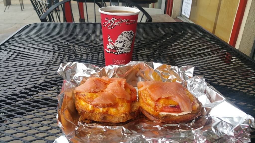 IV Bagel Cafe | bakery | 6551 Trigo Rd #1, Isla Vista, CA 93117, USA | 8056857114 OR +1 805-685-7114