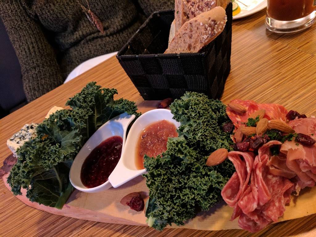 Uncorked on Main | restaurant | 72 Main St S, Georgetown, ON L7G 3G3, Canada | 2898916200 OR +1 289-891-6200