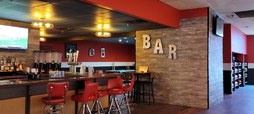 AMF Chandler Lanes | restaurant | 1900 N Arizona Ave, Chandler, AZ 85225, USA | 4809630150 OR +1 480-963-0150