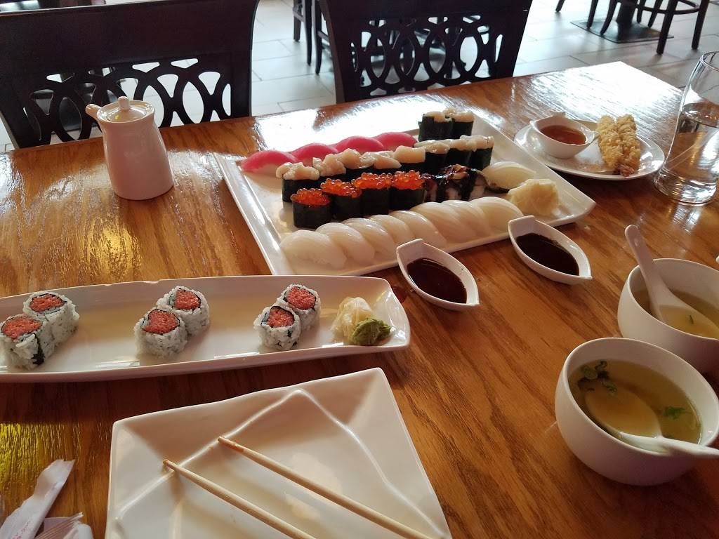 MIN GHUNG | restaurant | 39 New London Turnpike, Glastonbury, CT 06033, USA | 8606592568 OR +1 860-659-2568