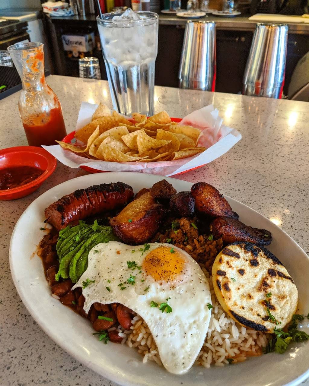 The Hunger Block | restaurant | 11036 Elm St, Omaha, NE 68144, USA | 4025576738 OR +1 402-557-6738