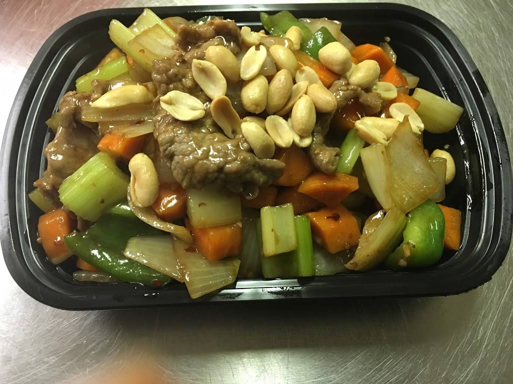 Lantern Chinese Take Out | restaurant | 3650 Lobsinger Line, St. Clements, ON N0B 2M0, Canada | 5196990888 OR +1 519-699-0888