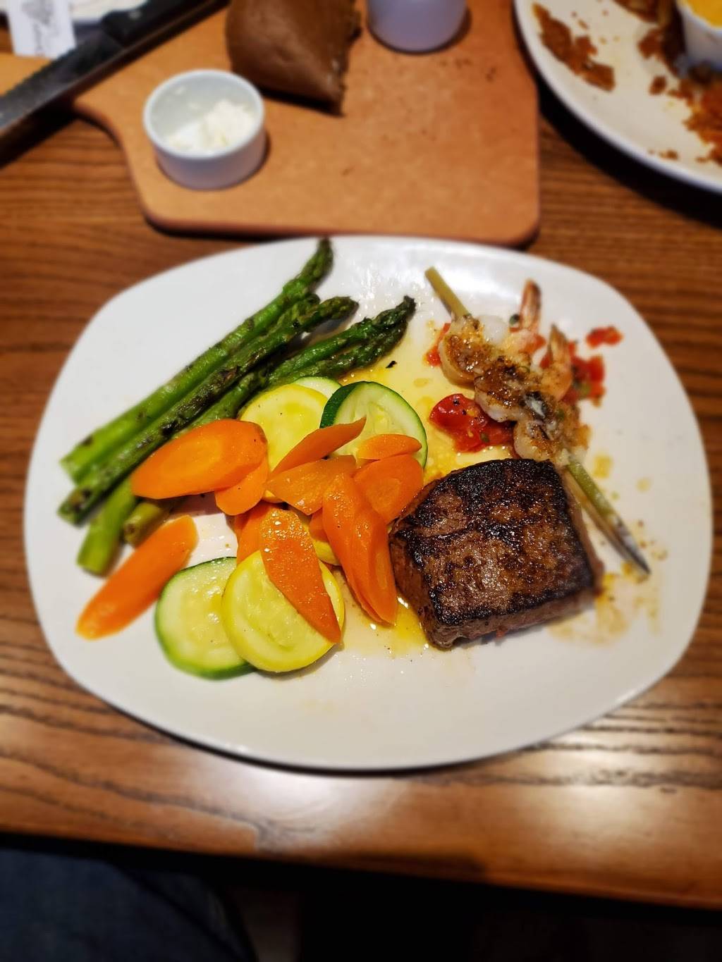 Outback Steakhouse | restaurant | 650 Commerce Blvd, Fairless Hills, PA 19030, USA | 2153779479 OR +1 215-377-9479