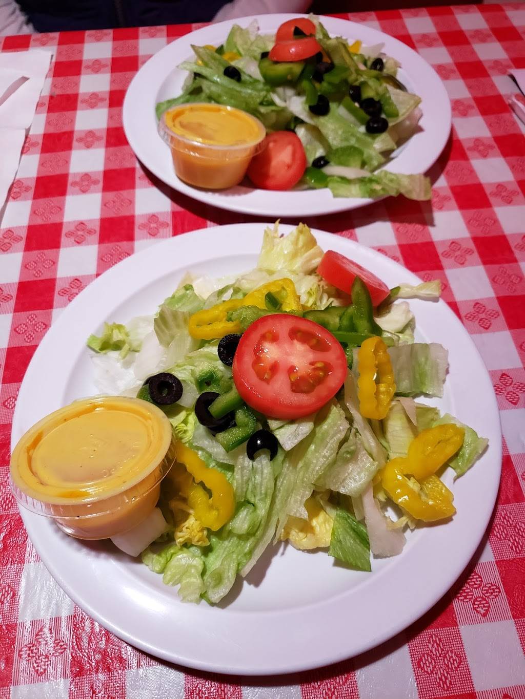 The Italian Job | restaurant | 140 W Old Cross Rd, New Market, VA 22844, USA | 5407404447 OR +1 540-740-4447