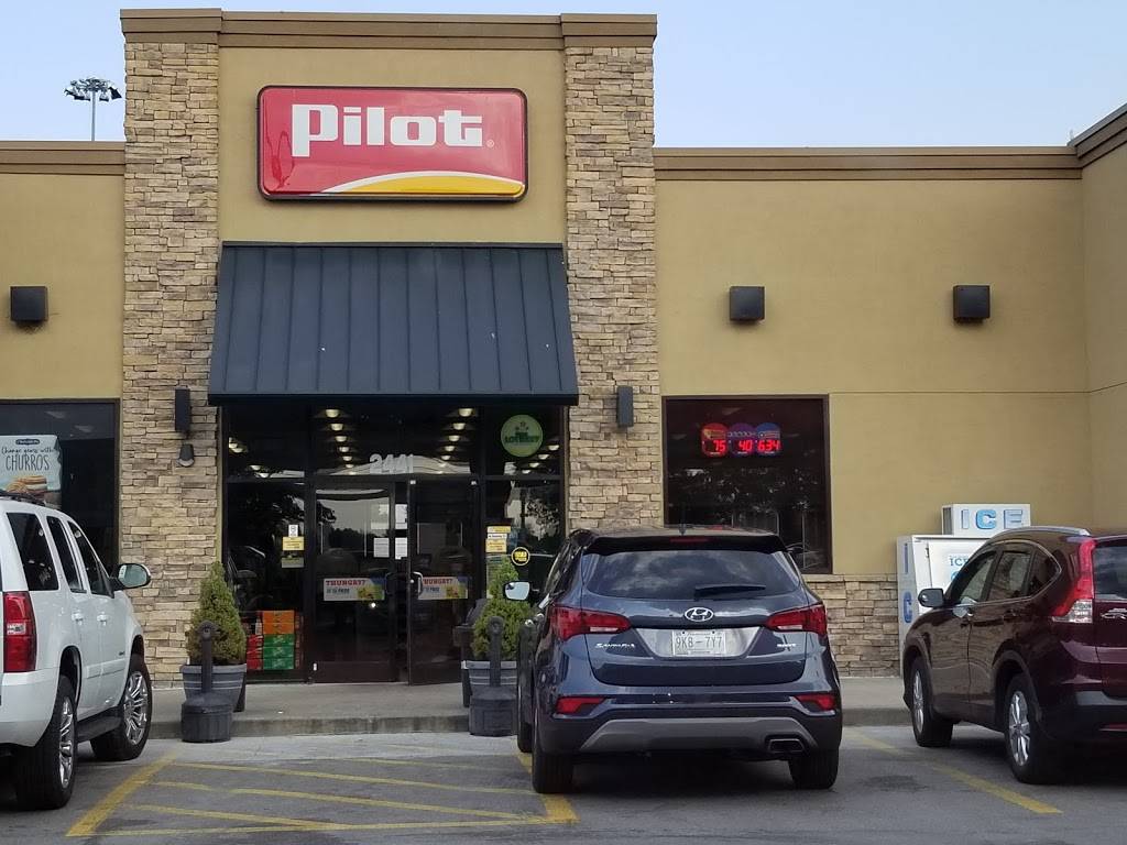 Pilot Travel Center | restaurant | 2441 S Church St, Murfreesboro, TN 37127, USA | 6159079595 OR +1 615-907-9595
