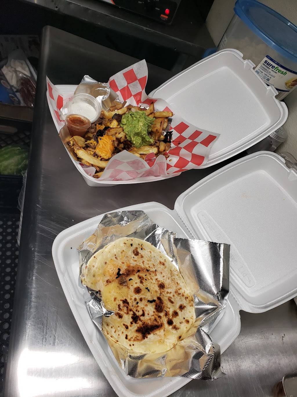 Taco stop | restaurant | 10290 E Speedway Blvd, Tucson, AZ 85748, USA | 5204190484 OR +1 520-419-0484