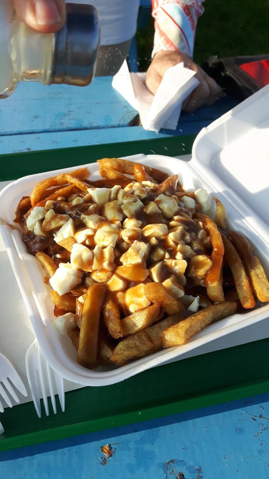 Casse-Croûte Dla Côte | restaurant | 6620 Rte Marie-Victorin, St-Croix, QC G0S 2H0, Canada | 4189261332 OR +1 418-926-1332