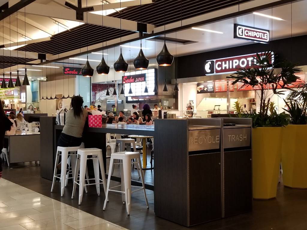 Chipotle Mexican Grill | restaurant | 200 E Via Rancho Pkwy Ste 455, Escondido, CA 92025, USA | 7607433250 OR +1 760-743-3250