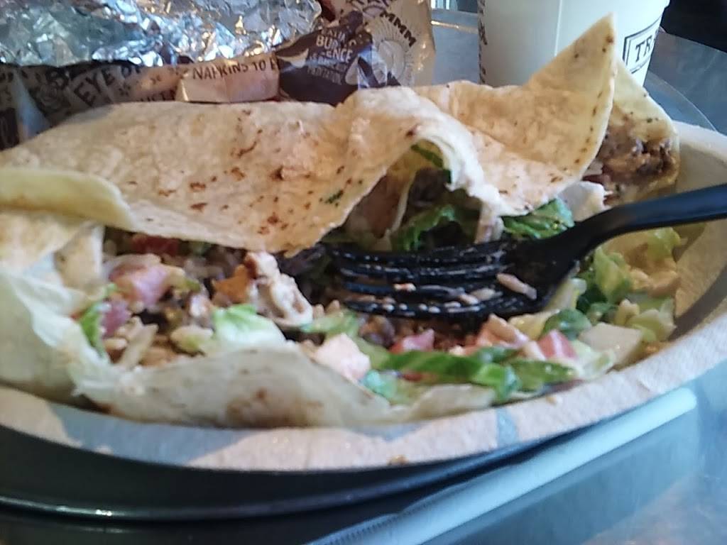 Chipotle Mexican Grill | restaurant | 790 Arlington Ridge Unit 209, Akron, OH 44312, USA | 3306444069 OR +1 330-644-4069