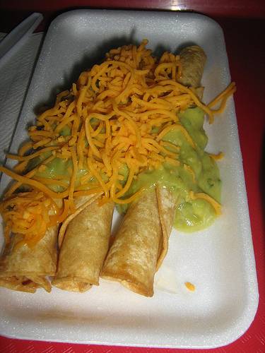 Valeries Taco Shop | restaurant | 3617 Ocean Ranch Blvd, Oceanside, CA 92056, USA | 7607211296 OR +1 760-721-1296