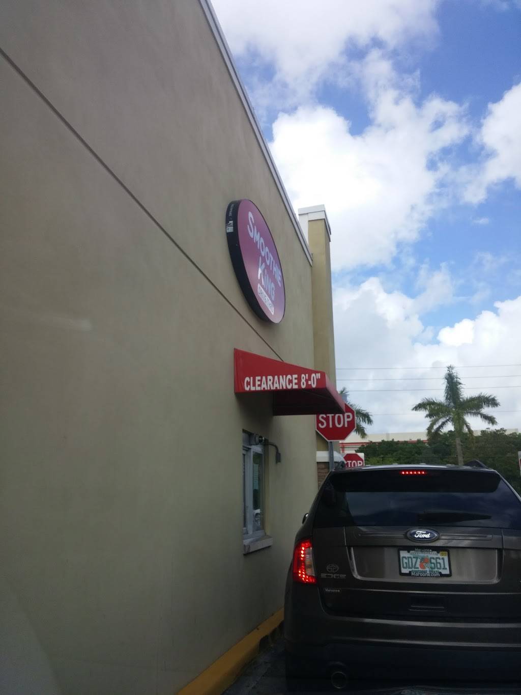 Smoothie King | restaurant | 18355 NW 57th Ave #101, Miami Gardens, FL 33055, USA | 3056212000 OR +1 305-621-2000