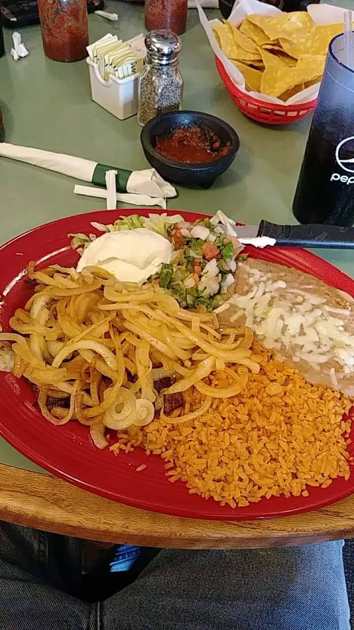 El Rio Grande | restaurant | 524 W Main St, Stoughton, WI 53589, USA | 6088770160 OR +1 608-877-0160