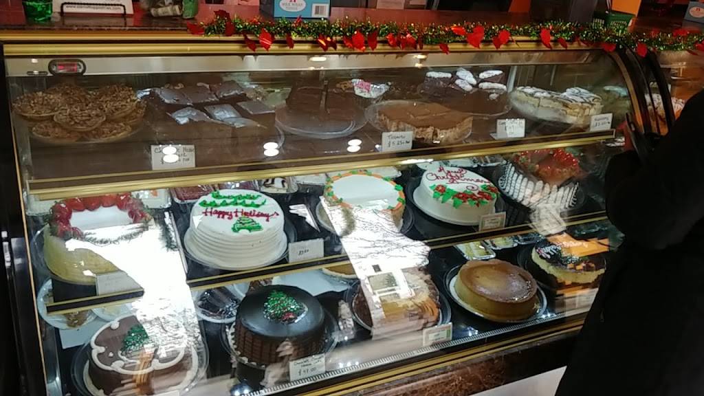 Carrot Top Pastries | bakery | 5025 Broadway #1, New York, NY 10034, USA | 2125691532 OR +1 212-569-1532