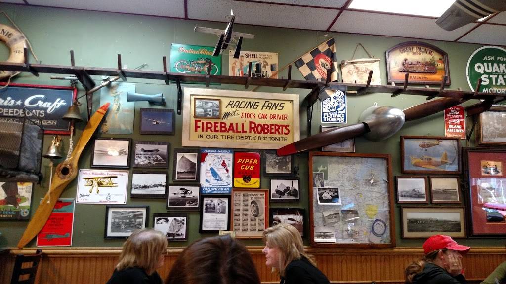 Rebeccas | restaurant | 134 N Center St, Northville, MI 48167, USA | 2483482660 OR +1 248-348-2660