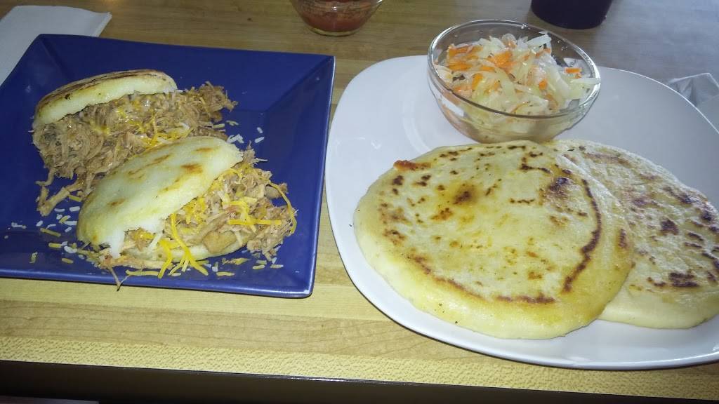 Sabor Latino Restaurant | restaurant | 22 SW 3rd St, Lees Summit, MO 64063, USA | 8162720497 OR +1 816-272-0497