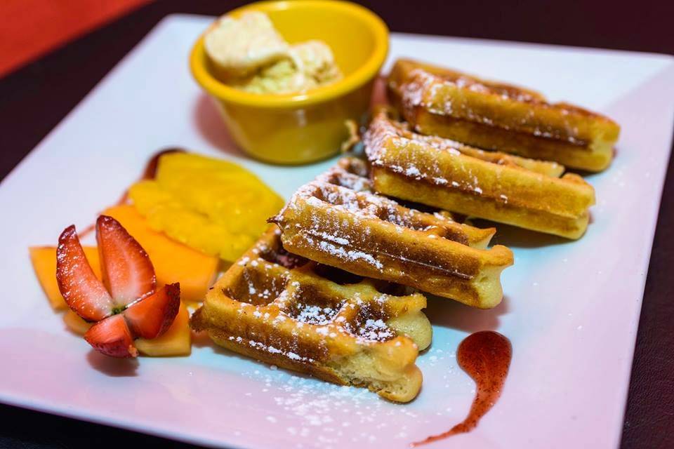 Solun Tapas Bar restaurant | restaurant | 245 Amity Rd, Woodbridge, CT 06525, USA | 2032989741 OR +1 203-298-9741