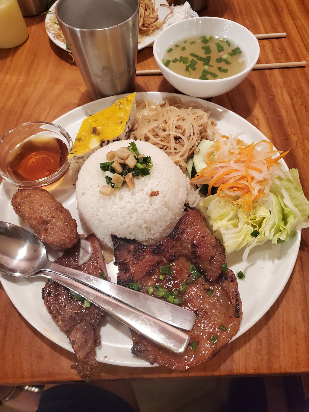 Mộc Quán Sacramento | restaurant | 6035 Stockton Blvd, Sacramento, CA 95824, USA | 9168986027 OR +1 916-898-6027