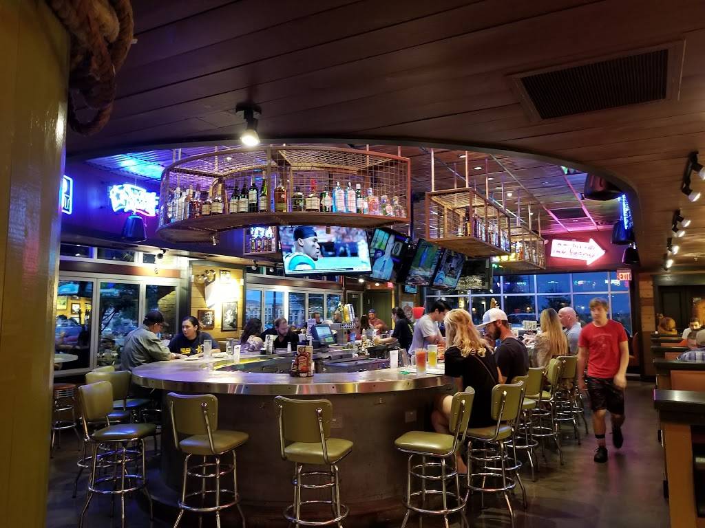 Razzoos | restaurant | 2950 Texas Sage Trail, Fort Worth, TX 76177, USA | 8177500011 OR +1 817-750-0011