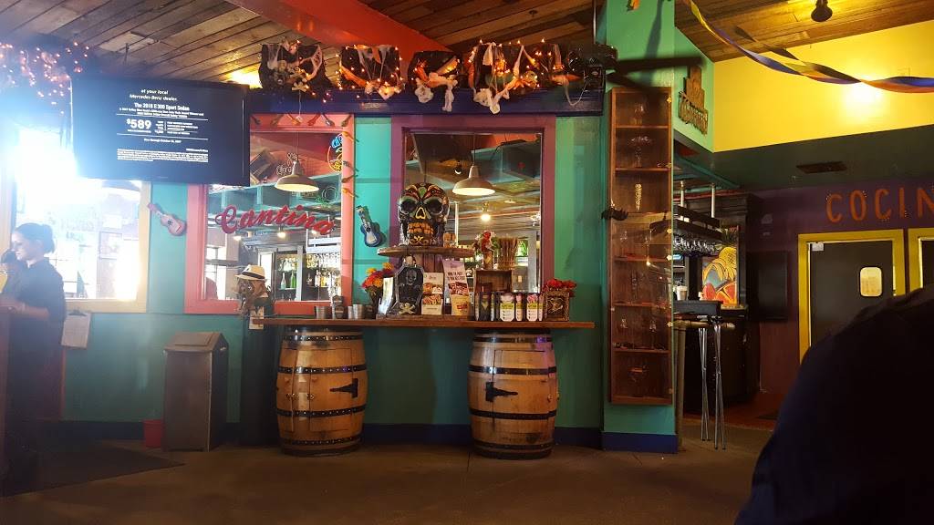 Chevys Fresh Mex | restaurant | 1730 Travis Blvd, Fairfield, CA 94533, USA | 7074258374 OR +1 707-425-8374