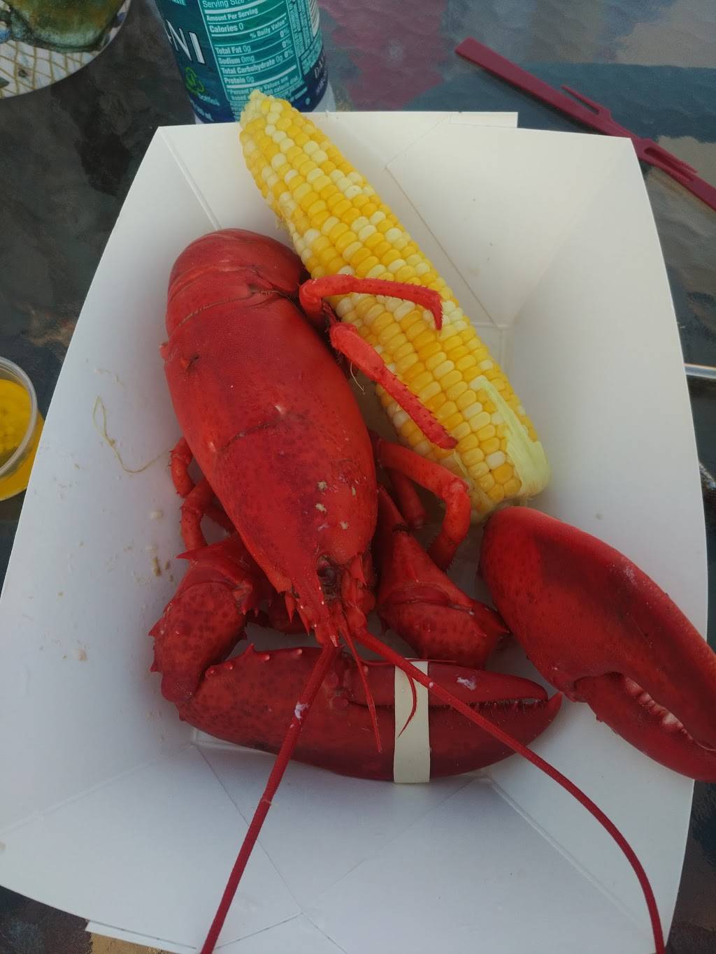 Morrisons Lobsters | restaurant | 11 Badgers Island W, Kittery, ME 03904, USA | 2074392501 OR +1 207-439-2501