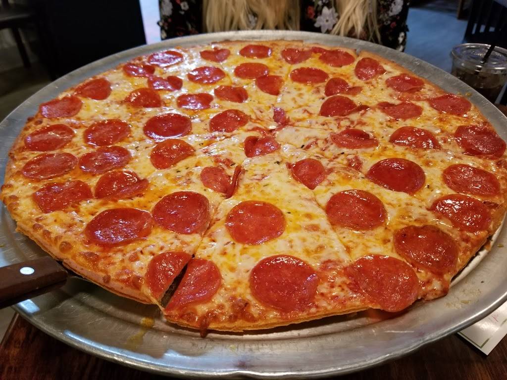 Dogwood Pizza | restaurant | 850 Dogwood Rd Suite D300, Lawrenceville, GA 30044, USA | 7709855111 OR +1 770-985-5111