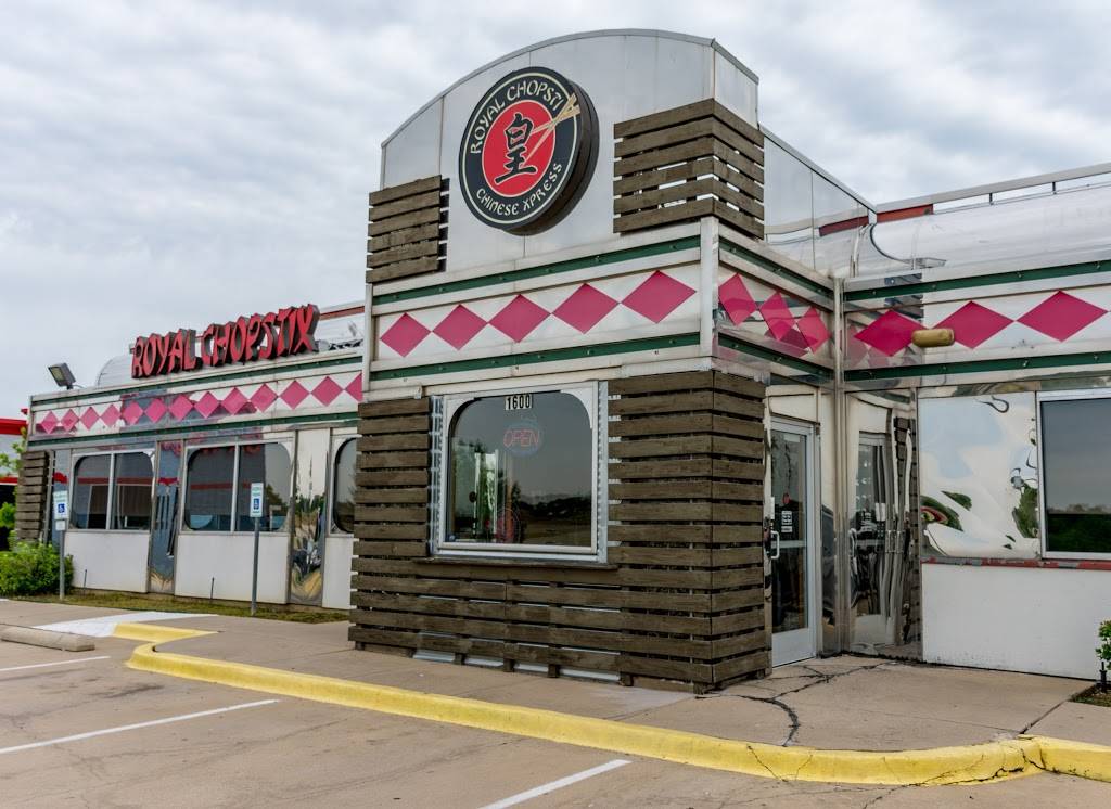 Royal Chopstix | restaurant | 1600 Market Pl Blvd, Irving, TX 75063, USA | 9724010933 OR +1 972-401-0933