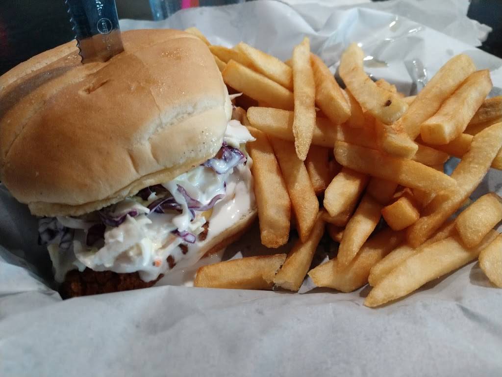 Rooster Saloon | restaurant | 10538 Dwight St, Chippewa Lake, MI 49320, USA | 2318671055 OR +1 231-867-1055