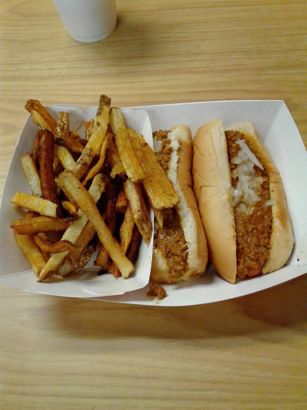 Dawg House Grille | restaurant | 1199 S Pleasantburg Dr # A, Greenville, SC 29605, USA | 8642365496 OR +1 864-236-5496