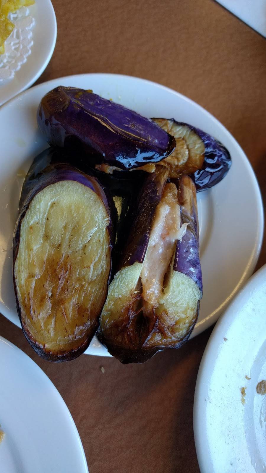 Happy Dim Sum Bakery | restaurant | 680 Silver Creek Blvd, Mississauga, ON L5A 3Z1, Canada | 9052706888 OR +1 905-270-6888