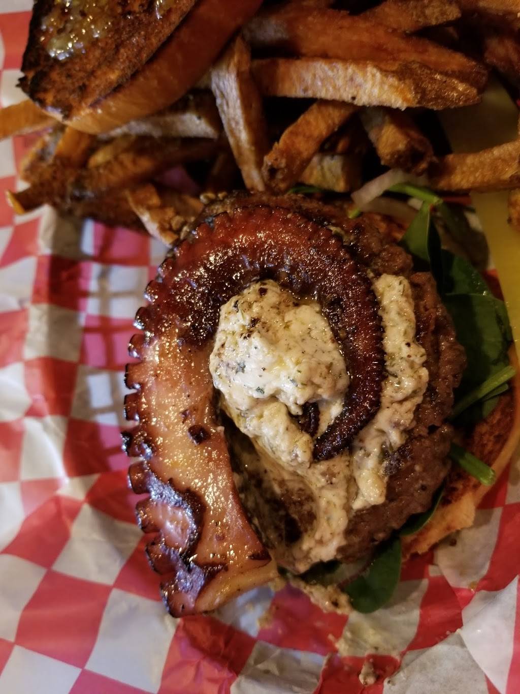 JB Lovedrafts MicroPub | restaurant | 225 N 2nd St, Harrisburg, PA 17101, USA | 7172382009 OR +1 717-238-2009