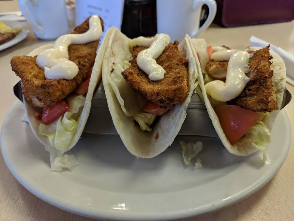 Flying M Restaurant | restaurant | 7340 Colonel Talbot Road, London, ON N6L 1H8, Canada | 5196522310 OR +1 519-652-2310