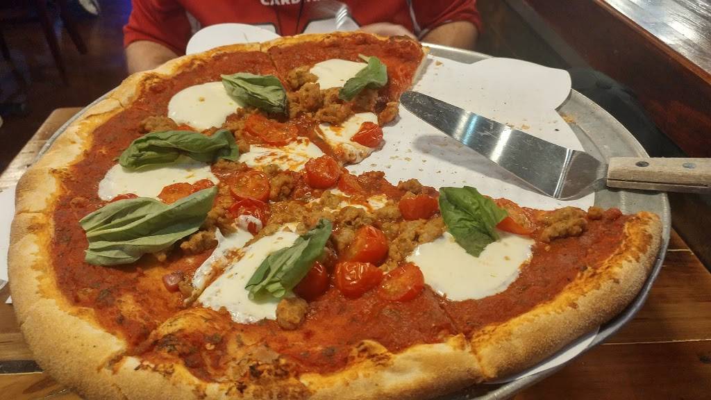 Mama Ginas Pizzeria | meal takeaway | 9380 W Westgate Blvd, Glendale, AZ 85305, USA | 6238720300 OR +1 623-872-0300