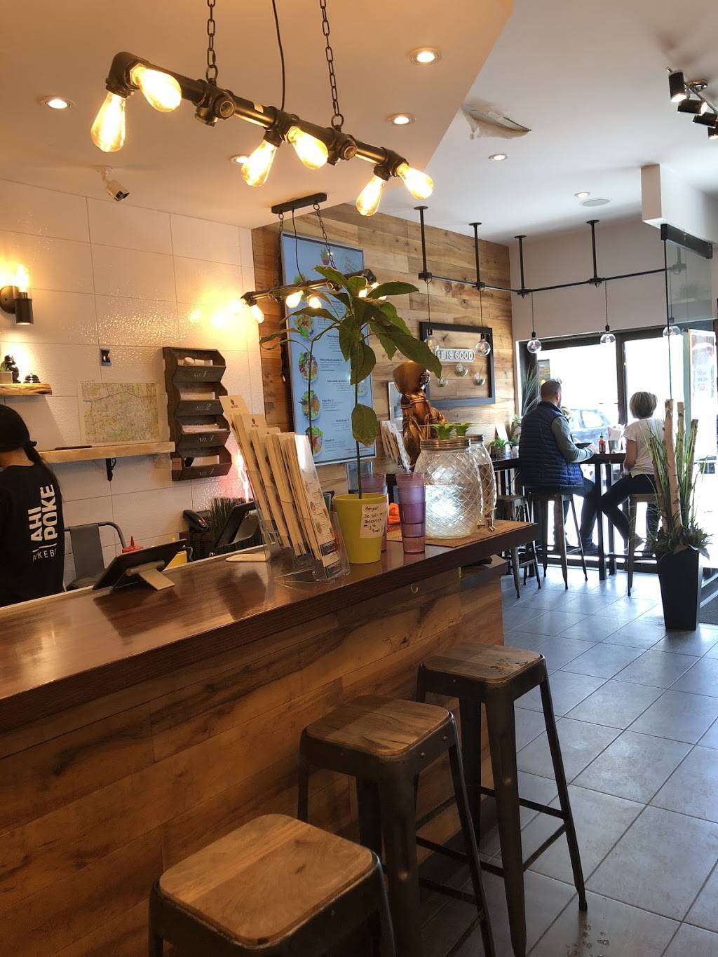 Ahi Poke Beaubien | restaurant | 777 Rue Beaubien E, Montréal, QC H2S 1S8, Canada | 5145431333 OR +1 514-543-1333